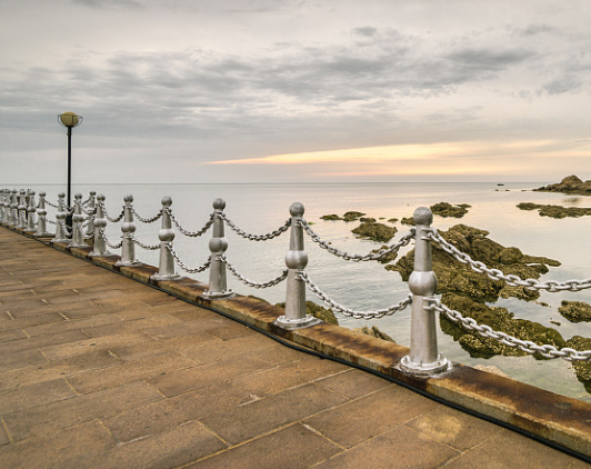 護欄水蜜桃在线视频观看